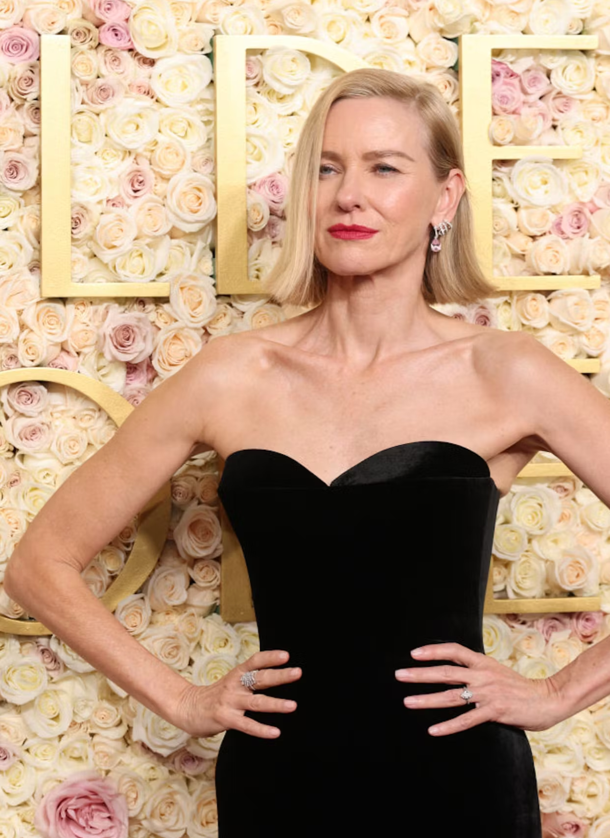 Naomi Watts Golden Globes 2025 Beauty Look