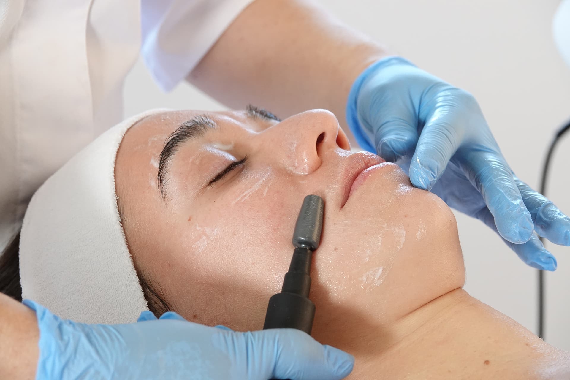 INDIBA FACE Treatment